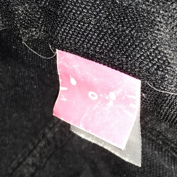 Girls hello kitty bucket hat - Picture 3 of 4